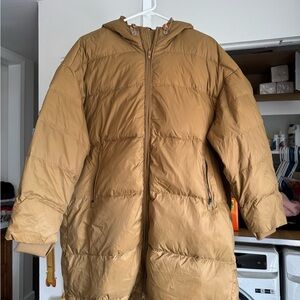 NWOT! Women’s DOWN Puffer Long Jacket Coat Size M/L – Tan Color